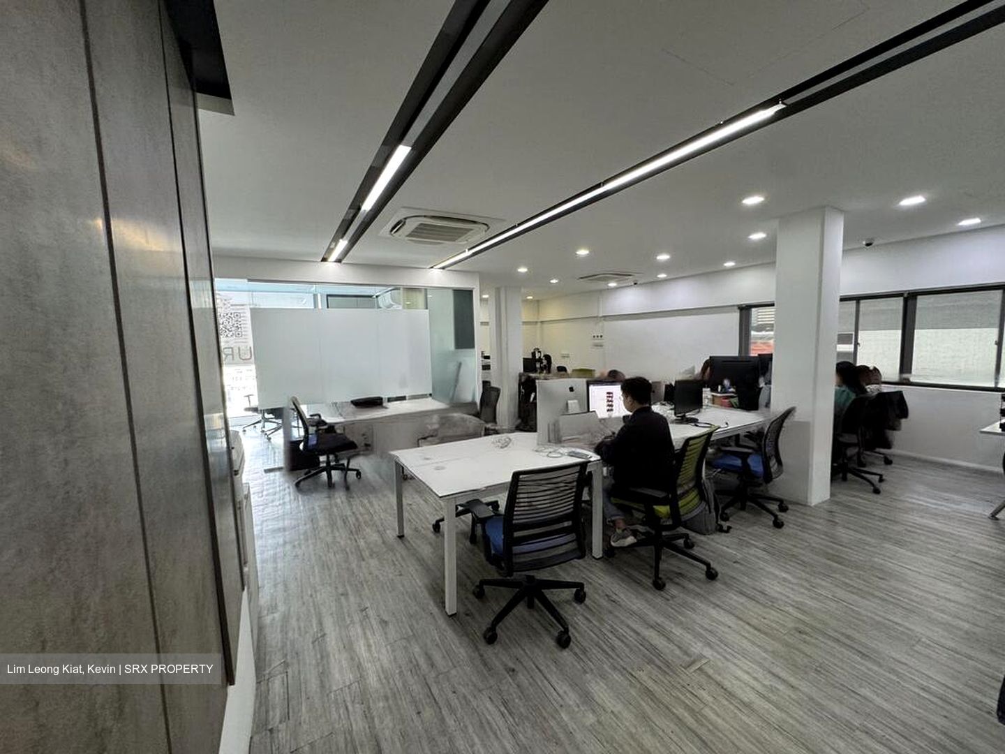 Macpherson Road (D13), Office #460710791